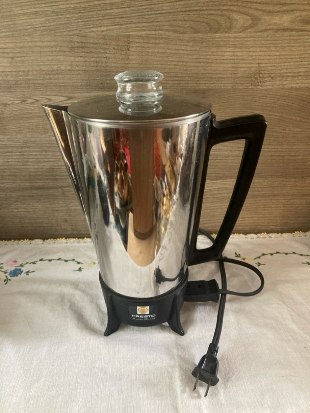 Vintage Presto Super Speed Coffee Percolator with glass Knob